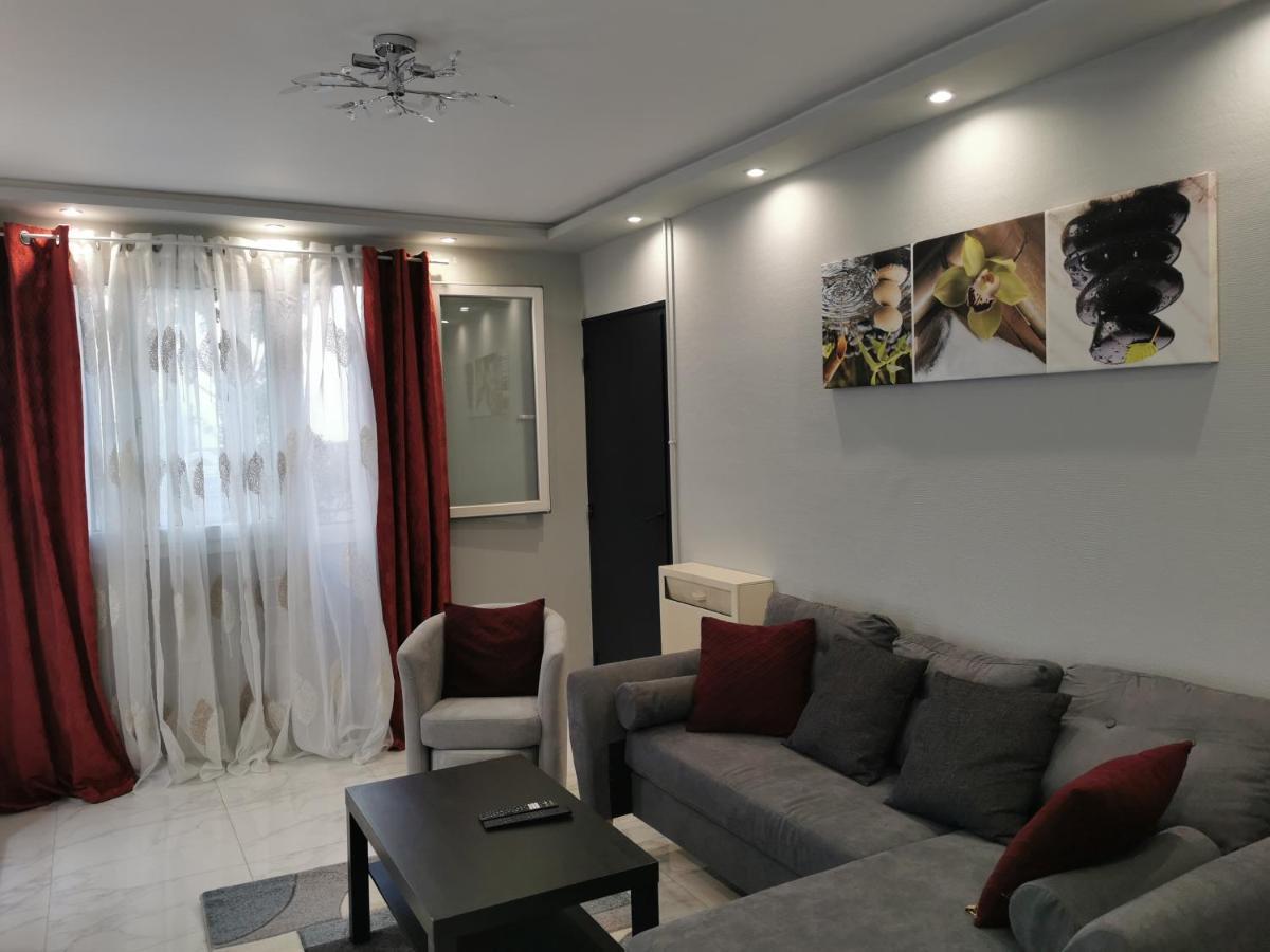 Appartement Meubles A Villeurbanne Lyon מראה חיצוני תמונה